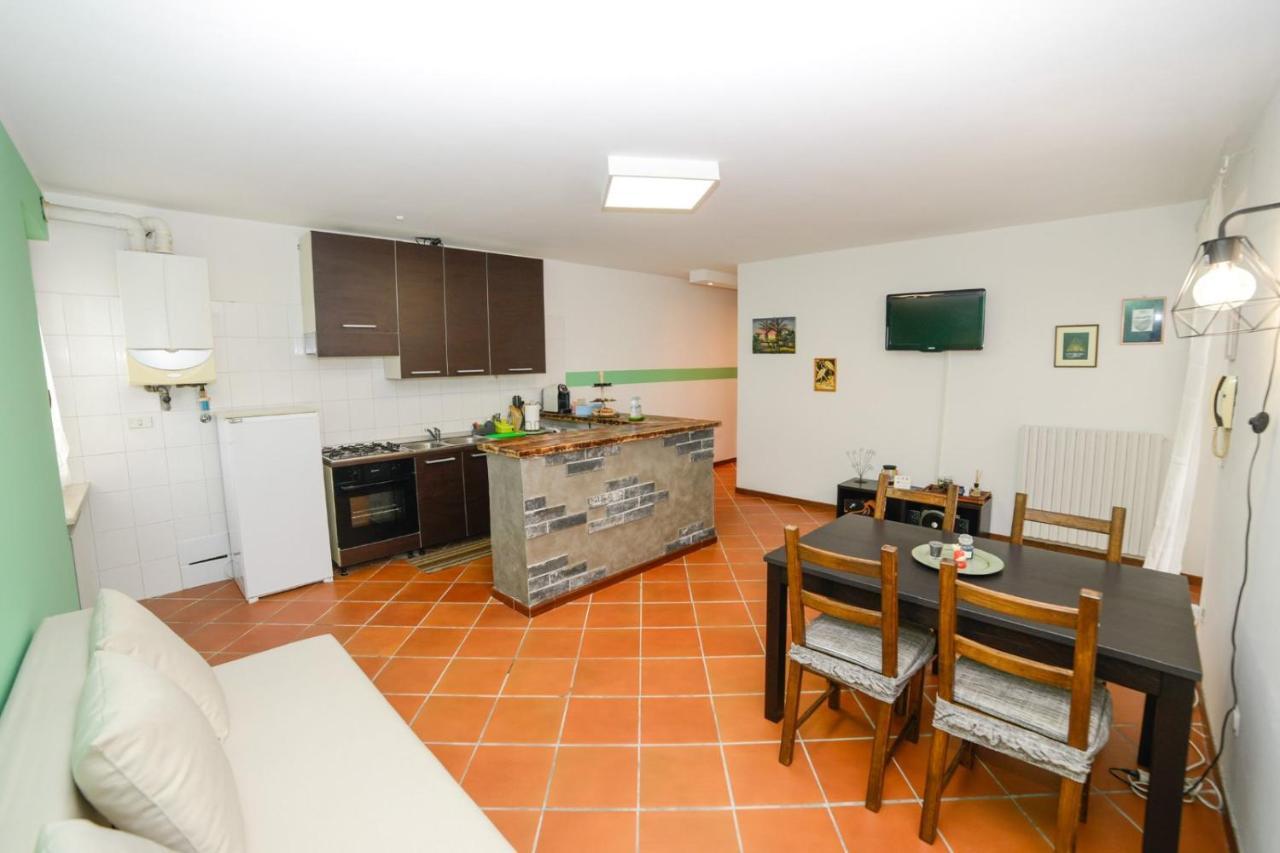 Loft Free Parking Agli Ulivi Moderno E Spazioso Peschiera del Garda Exterior foto